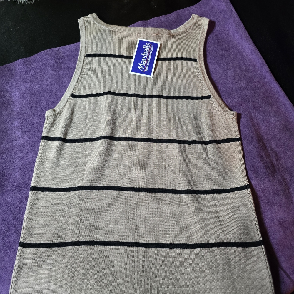Beige Vest - Picture 2 of 4